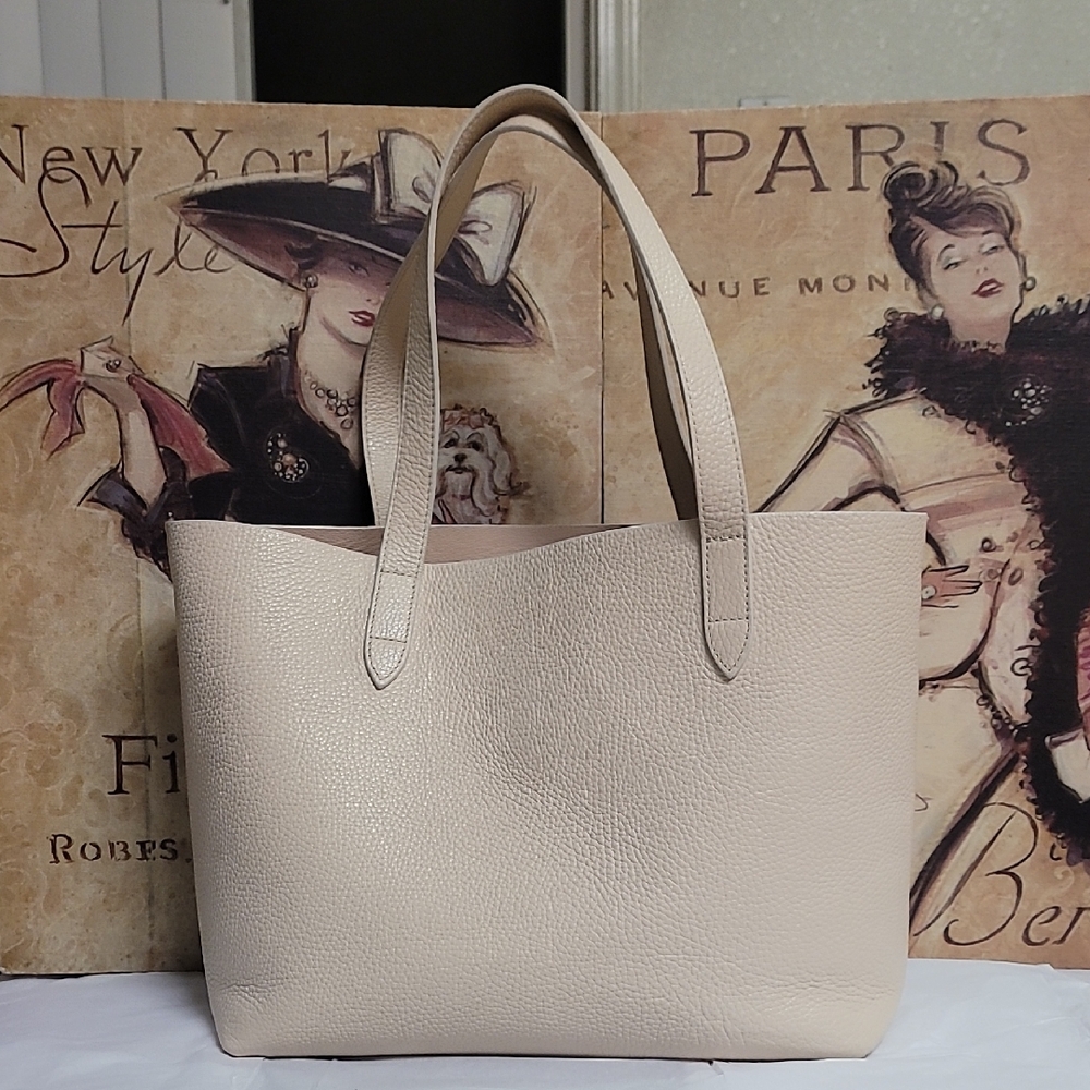 Cuyana Small Structured Tote